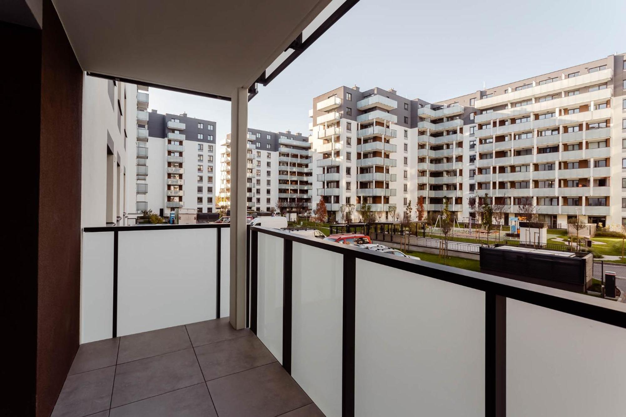 Enjoy! Ursus Apartment Varşovia Exterior foto